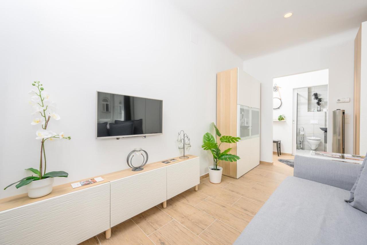 Hideaway Favoriten Viena Exterior foto